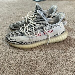 Yeezy 350 Zebra size 14